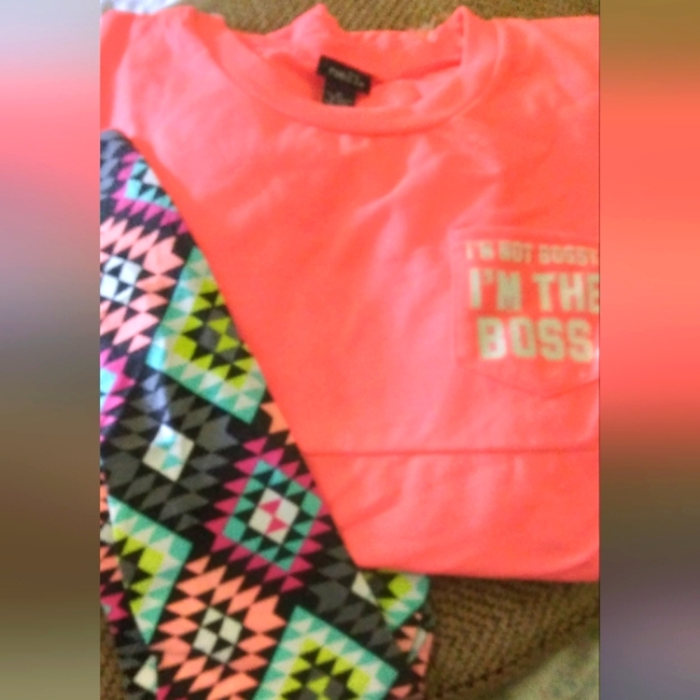 Shirt and leggins